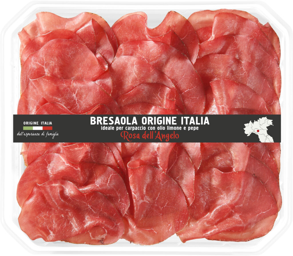イタリアン・ビーフのブレザオラのトレー詰め製造